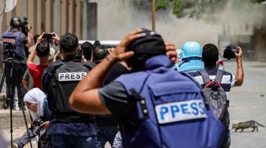 قوات الاحتلال تستدعي 4 صحفيين مقدسيين