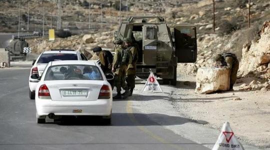 الاحتلال يعيق حركة المواطنين جنوب جنين