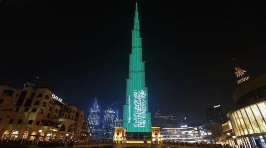 89 عبارات ورسائل تهنئة اليوم الوطني السعودي 92 بالإنجليزي والعربي لعام 2022 -1444 هـ
