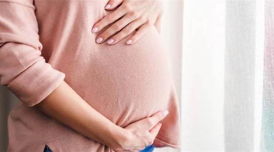 هل يؤثر التوتر على نسب الحمل؟