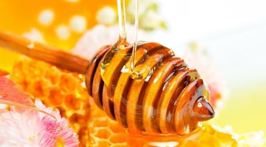 هل يساهم العسل في التئام الجروح؟