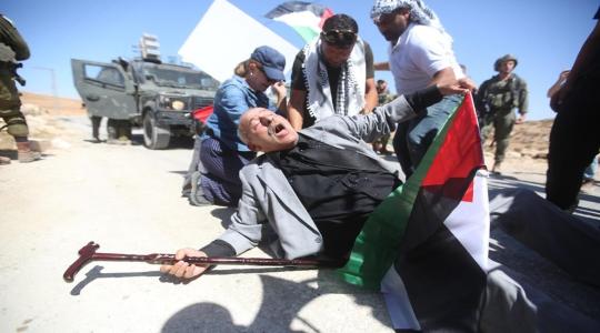 الاحتلال يقمع فعالية ضد جرائم الاحتلال والمستوطنين في مسافر يطا