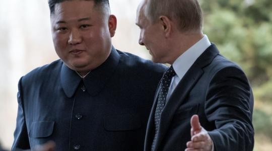 "روسيا" تنفى الادعاءات الغربية بتلقي بلادها أسلحة من كوريا الشمالية سرا