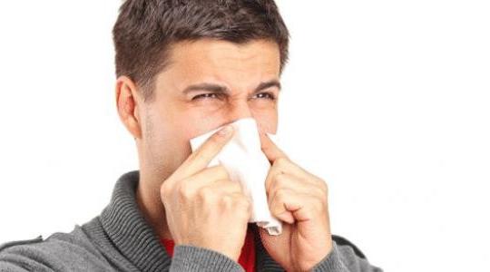 طرق فعالة لعلاج  لفحات الهواء ونزلات البرد والرشح والانفلونزا  بفصل الشتاء في المنزل