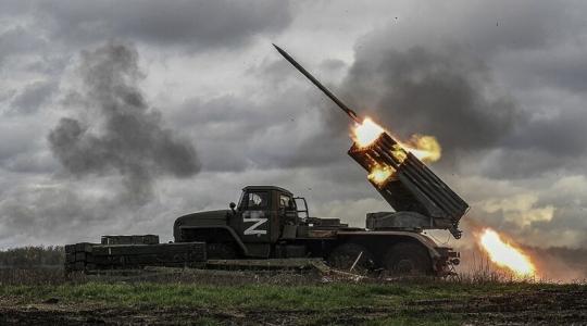 الدفاع الروسية: عمليات هجومية ناجحة لقواتنا قرب دونيتسك