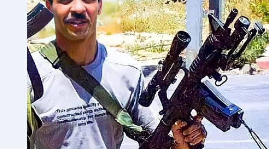 الشهيد أبو حميد في خلال القماومة.PNG