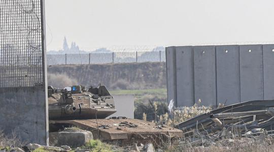 دبابات الاحتلال شرق غزة.jpg