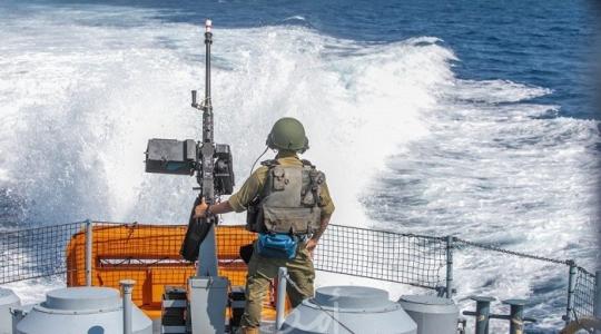 زوارق الاحتلال تطلق النار على قوارب الصيادين شمال القطاع
