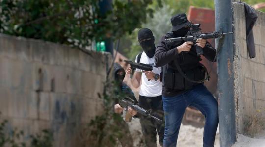 مقاومون يطلقون النار باتجاه جيش الاحتلال في الضفة اليوم 2023