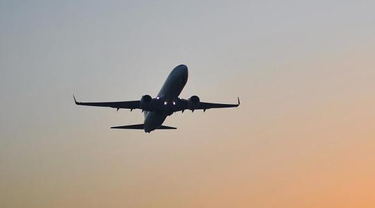 رحلة جوية إلى تل ابيب 2023