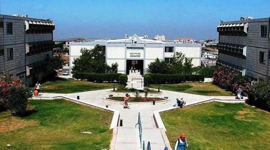جامعات اسرائيلية.jpg