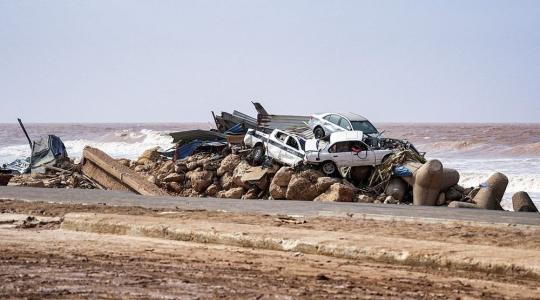 مخلفات اعصار ليبيا