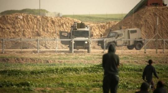 الاحتلال يستهدف المزارعين وسط وجنوب قطاع غزة