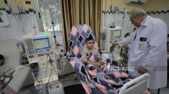 مرضى الفشل الكلوي في غزة بخطر.. والصحة تناشد بتوفير الأدوية والمستهلكات الطبية (8).JPG