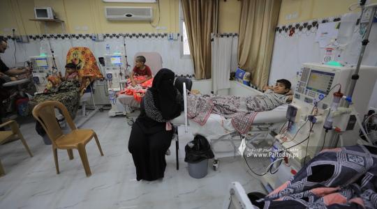 مرضى الفشل الكلوي في غزة بخطر.. والصحة تناشد بتوفير الأدوية والمستهلكات الطبية (5).JPG