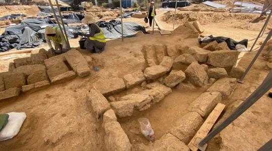 العثور على مقابر في المقبرة الرومانية في شمال غزة