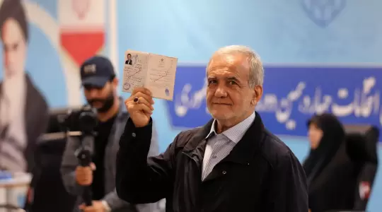 مرشح الرئاسة الإيرانية مسعود بزشكيان