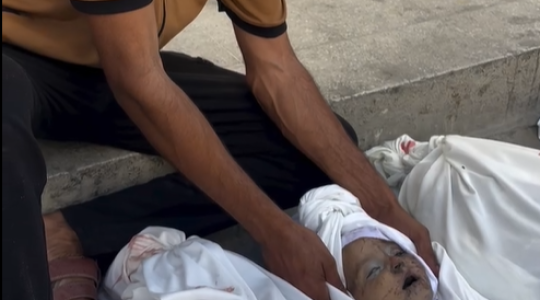 شهداء بمجرزة إٍسرائيلية على غزة
