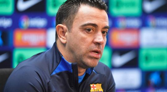مدرب برشلونة فليك