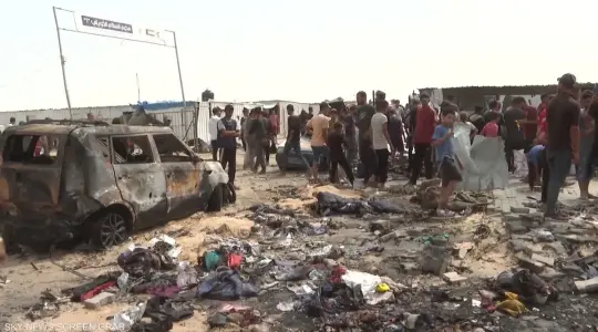 قصف خيام النازحين في غزة (ارشيف)