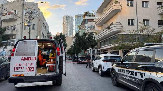 من مكان عملية الطعن واطلاق النار في تل أبيب
