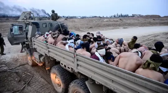 جانب من الاذلال والتعذيب بحق أهالي غزة والمعتقلين