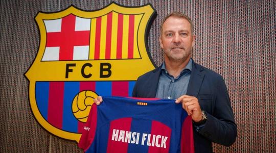 فليك مدرب برشلونة