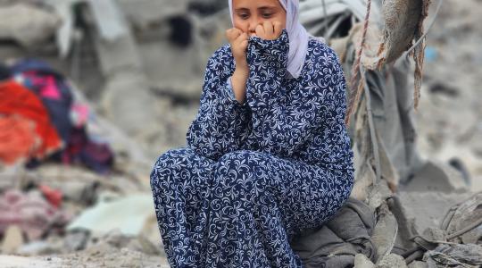 تدمير مخيم للنازحين في بلدة بني سهيلا شرق خان يونس (1).jpeg