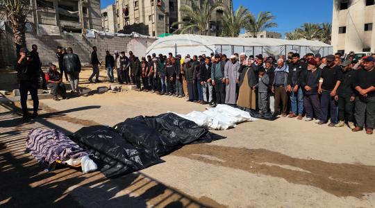 شهداء في مجزرة اسرائيلية شرق غزة