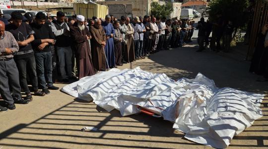 شهداء بمجزرة إسرائيلية في خانيونس- ارشيفية