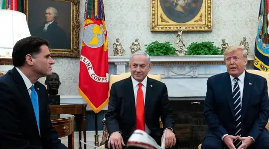 لقاء ديرمر ونتنياهو مع ترامب