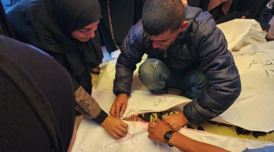 وداع كوكبة جديدة من شهداء القصف على خانيونس (8).jpeg
