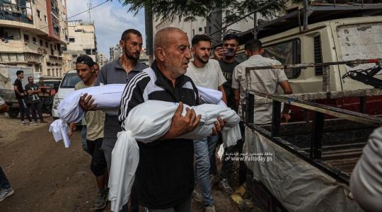 وداع شهداء من منتظرين المساعدات وقصف خيام النازحين بمدينة غزة (5).jpeg