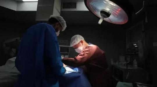 غرفة عمليات في إحدى مستشفيات قطاع غزة