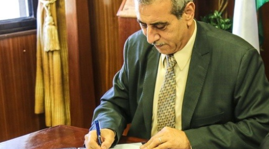 على شعت رئيس اللجنة الادارية في غزة.PNG