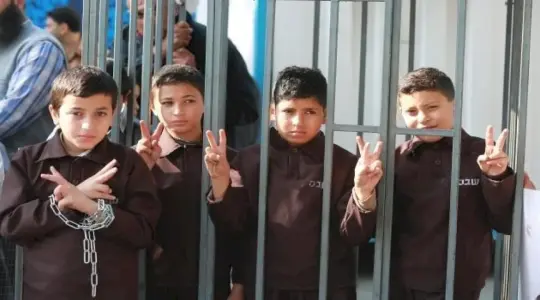أسرى فلسطينيين أطفال