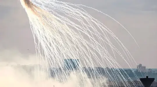 قصف بالفوسفور الأبيض
