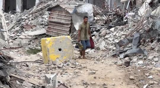 نازحون قرب الخط الأصفر