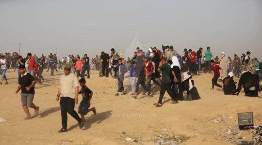 مظاهرات سلمية على حدود غزة