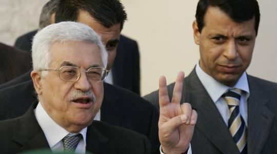 الرئيس محمود عباس ومحمد دحلان