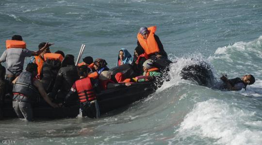 قوارب اللاجئين