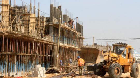 قطاع الانشاءات - عمال - بناء