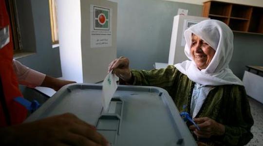الانتخابات الفلسطينية صورة من الانترنت