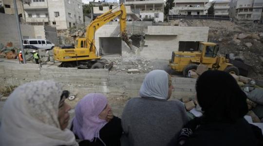 الاحتلال يهدم منازل الفلسطينيين في سلوان