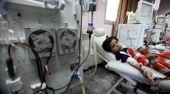مرضى يتلقون العلاج في مرافق وزارة الصحة بغزة
