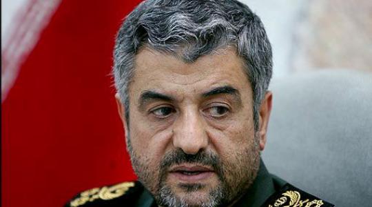 القائد العام لقوات الحرس الثوري الإيراني اللواء 