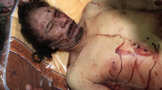 الرئيس الليبي المخلوع معمر القذافي