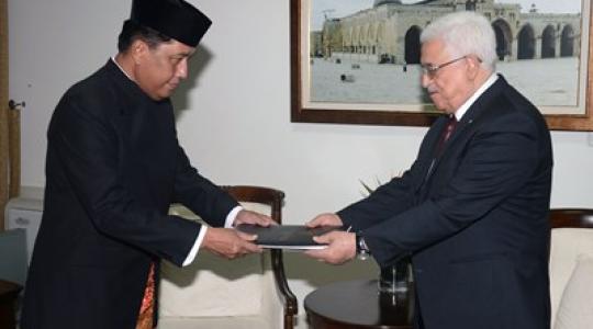 الرئيس يتقبل أوراق اعتماد السفير الإندونيسي