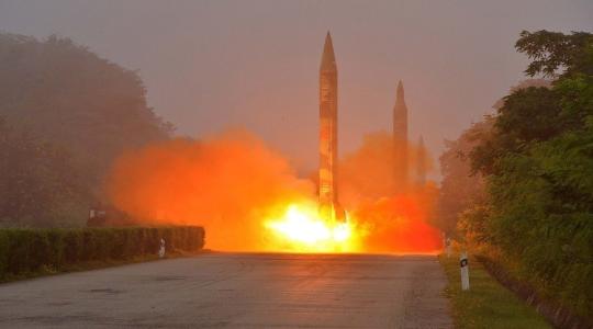 صاروخ باليستي تجريبي لكوريا الشمالية