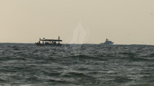 مسيرة بحرية ‫(41615893)‬ ‫‬